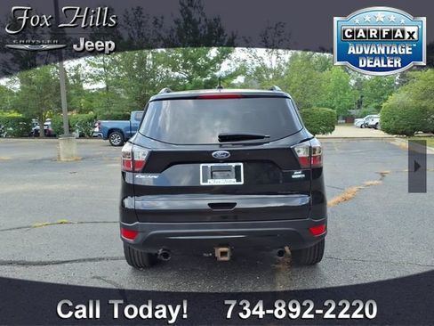 Used 2017 Ford Escape SE w/ SE Sport Appearance Package AWD/4WD image 7