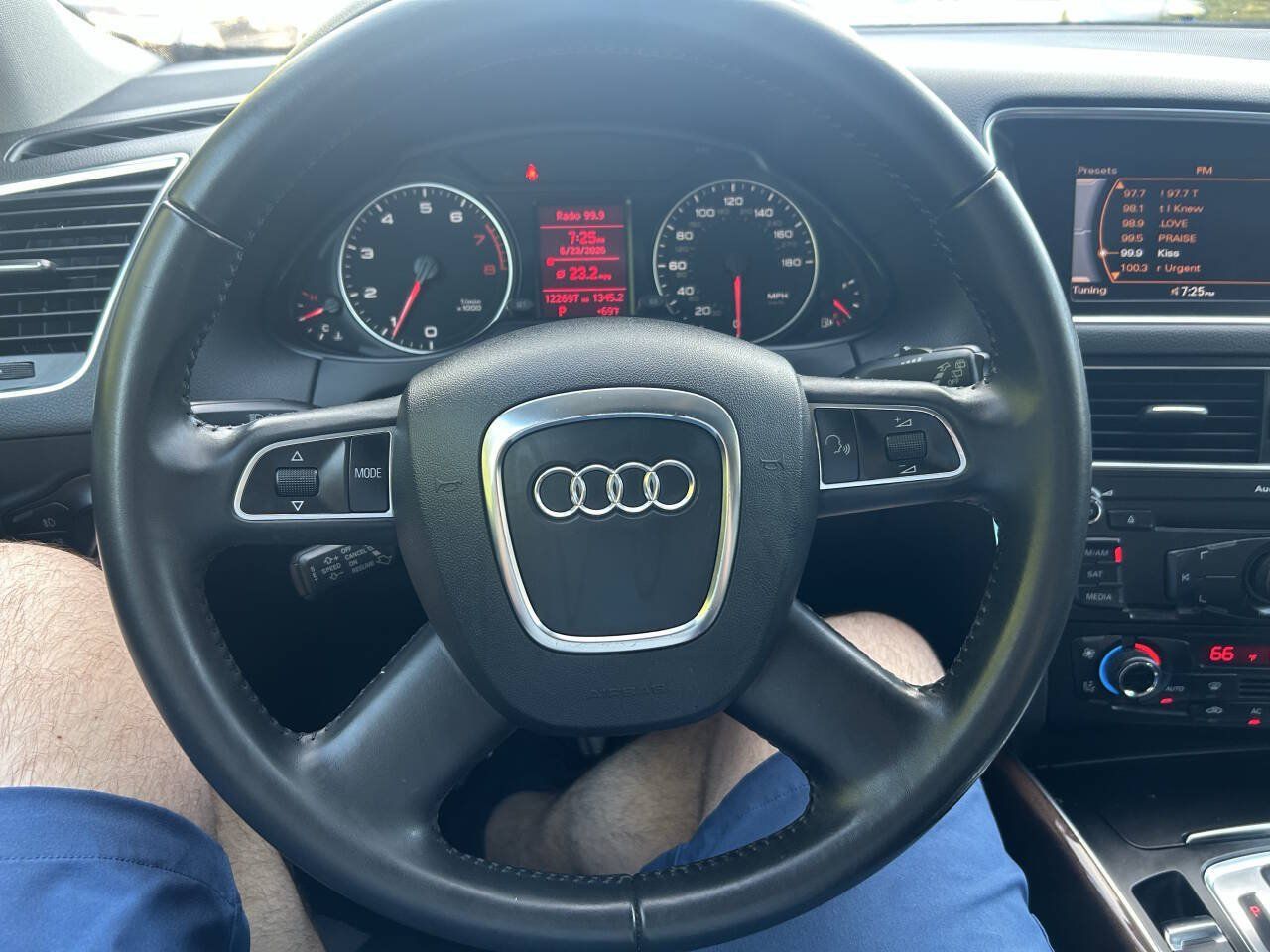 Used 2012 Audi Q5 2.0T Premium AWD/4WD image 15
