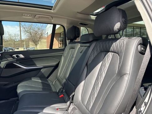 Used 2026 BMW X7 xDrive40i image 64