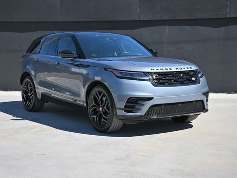 Used 2024 Land Rover Range Rover Velar Dynamic SE image 4