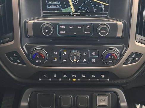 Used 2019 GMC Sierra 2500 Denali w/ Duramax Plus Package image 19