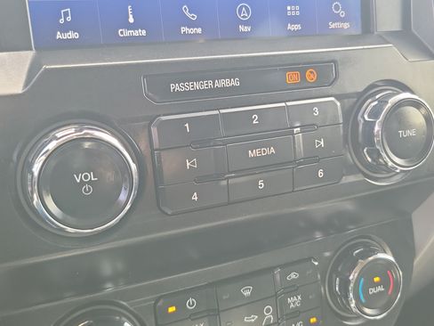 Used 2020 Ford F250 Lariat AWD/4WD image 28