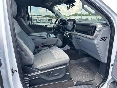 Used 2022 Ford F150 XLT w/ Equipment Group 302A High AWD/4WD image 12