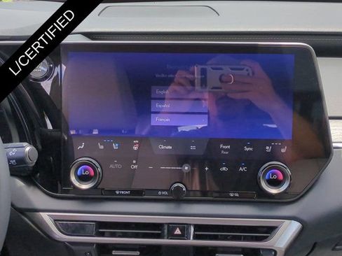 Used 2025 Lexus RX 350 Premium w/ Accessory Package (Z1) FWD image 17