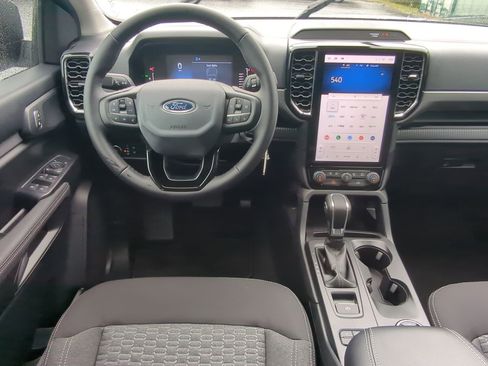 Used 2024 Ford Ranger XLT w/ Technology Package image 14