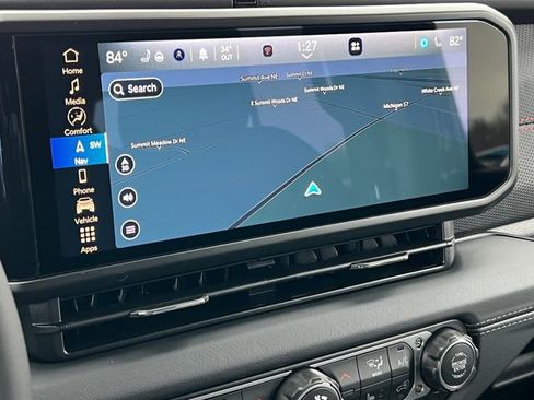 New 2026 Jeep Wrangler Unlimited Rubicon w/ Steel Bumper Group image 21