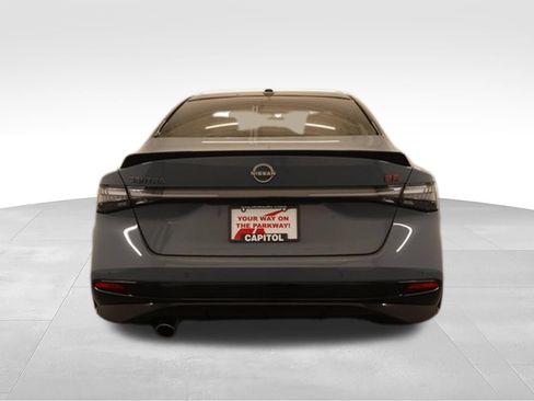 New 2026 Nissan Sentra SR w/ SR Premium Package FWD image 3