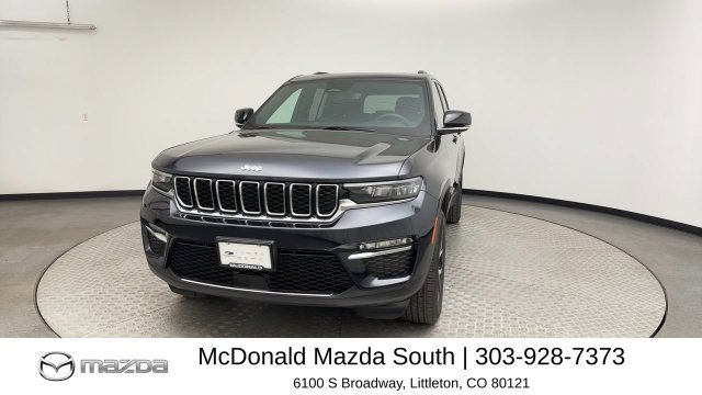 Used 2024 Jeep Grand Cherokee Limited AWD/4WD image 7