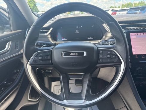 Used 2021 Jeep Grand Cherokee L Limited w/ Trailer Tow Group (B) AWD/4WD image 17