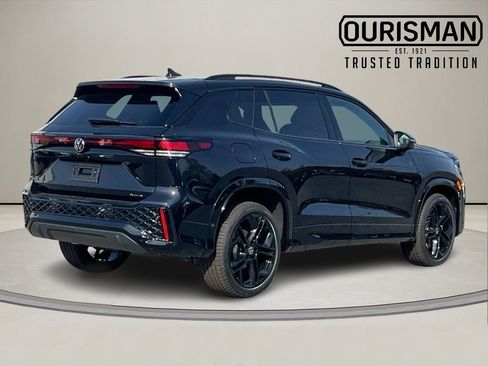 New 2026 Volkswagen Tiguan SE R-Line image 4