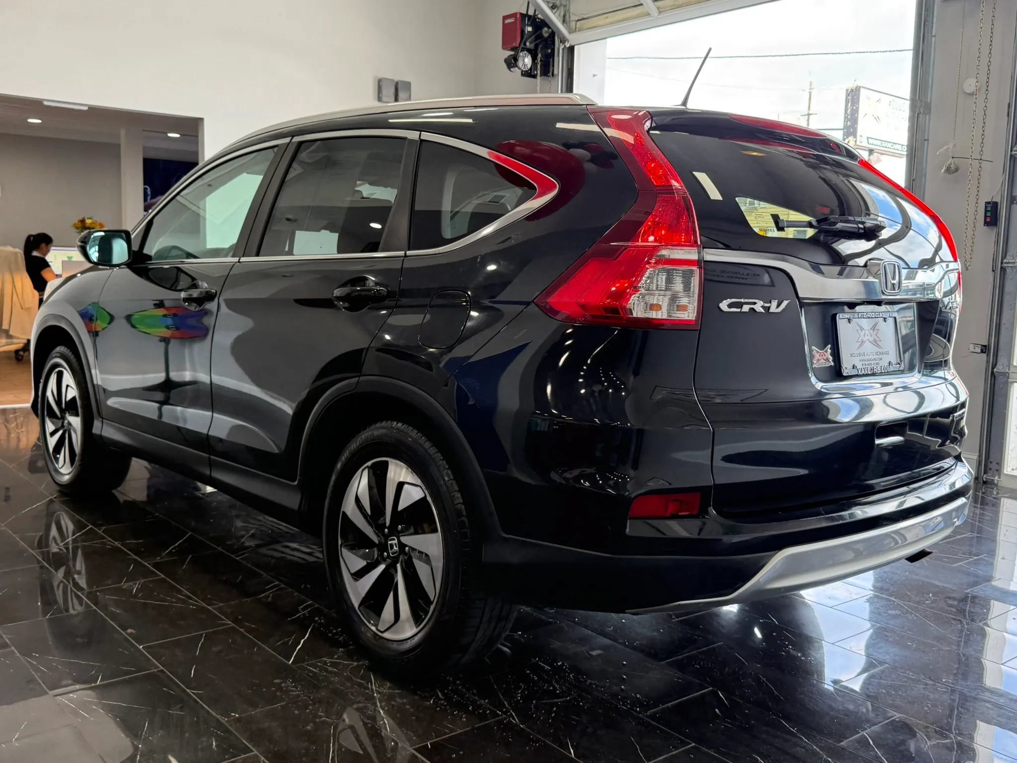 Used 2015 Honda CR-V Touring image 42