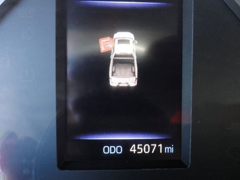 Used 2024 Toyota Tundra SR5 image 18