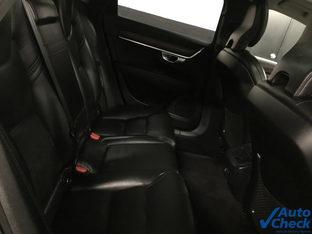 Used 2020 Volvo V90 T6 Cross Country AWD/4WD image 32