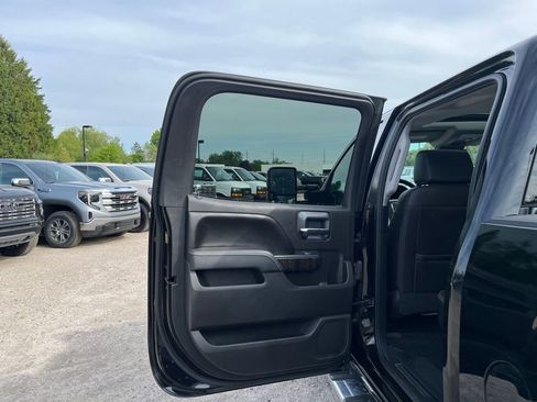 Used 2016 GMC Sierra 1500 Denali w/ Enhanced Driver Alert Package AWD/4WD image 27
