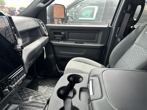 Used 2025 RAM 3500 Tradesman AWD/4WD image 24