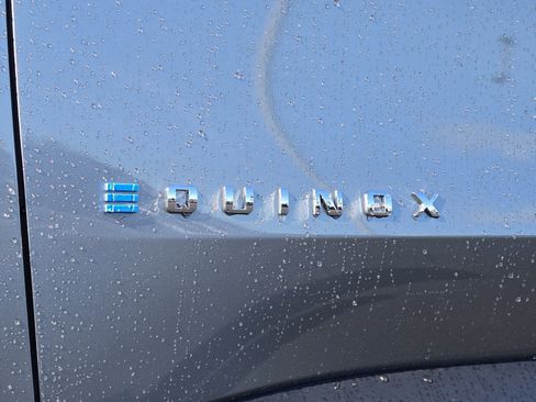 New 2026 Chevrolet Equinox EV LT image 5