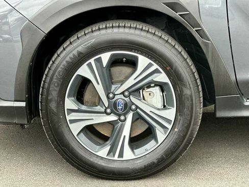 Used 2024 Subaru Crosstrek 2.0i Premium w/ Popular Package #3 AWD/4WD image 34