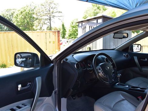Used 2011 Nissan Rogue SV w/ SL Pkg AWD/4WD image 13
