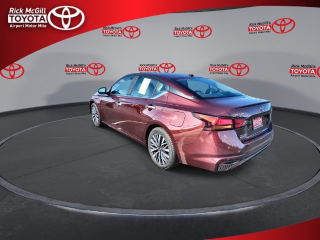 Used 2024 Nissan Altima 2.5 SV FWD image 6