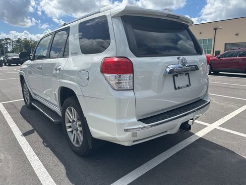 Used 2013 Toyota 4Runner Limited AWD/4WD image 3