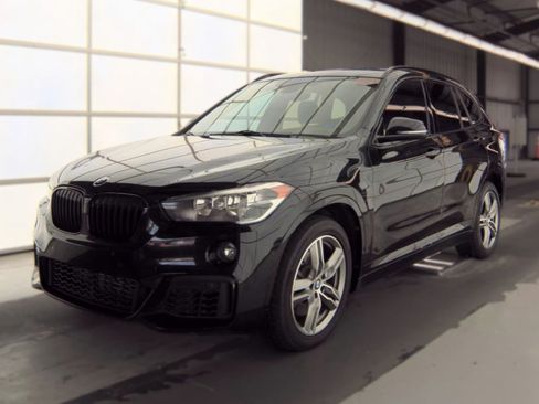 Used 2018 BMW X1 sDrive28i w/ M Sport Package FWD image 1