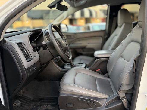 Used 2017 Chevrolet Colorado W/T image 19