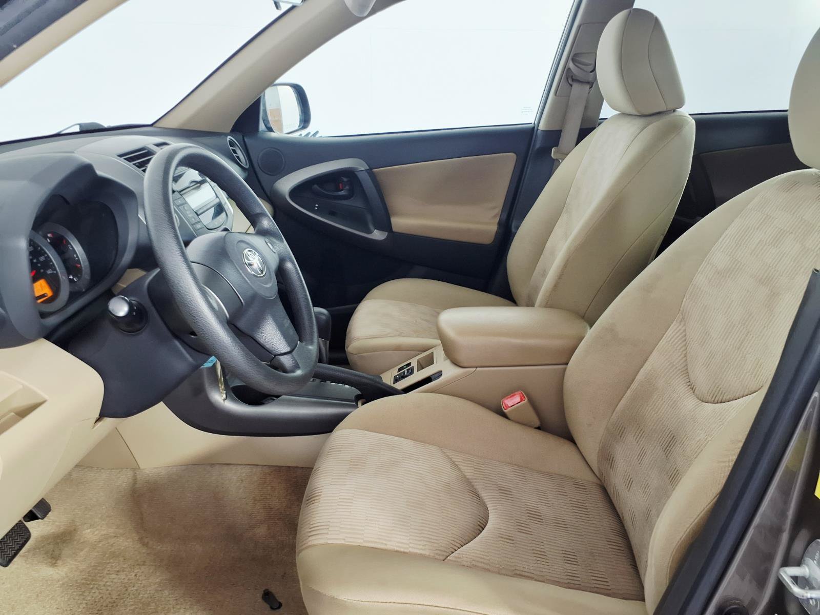 Used 2011 Toyota RAV4 4WD w/ Base L4 Extra Value Pkg image 9