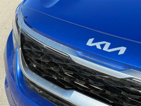 Used 2023 Kia Seltos SX image 4