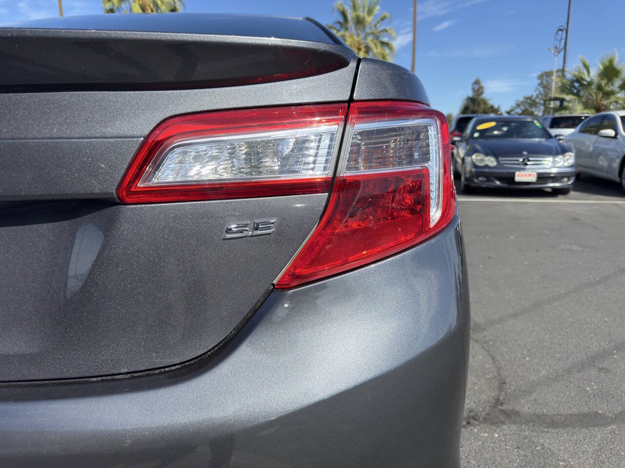 Used 2012 Toyota Camry SE FWD image 22