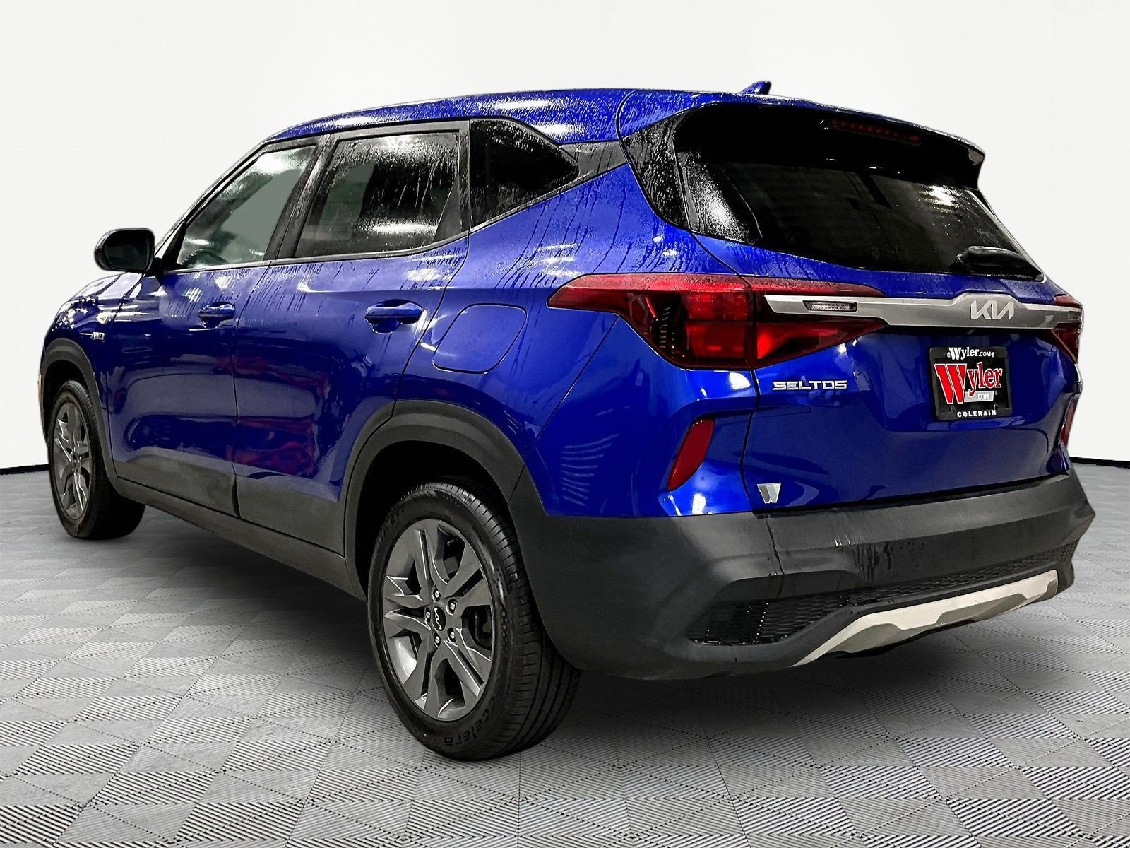 Used 2022 Kia Seltos LX AWD/4WD image 4