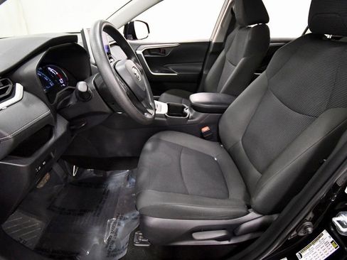 Used 2024 Toyota RAV4 LE image 14