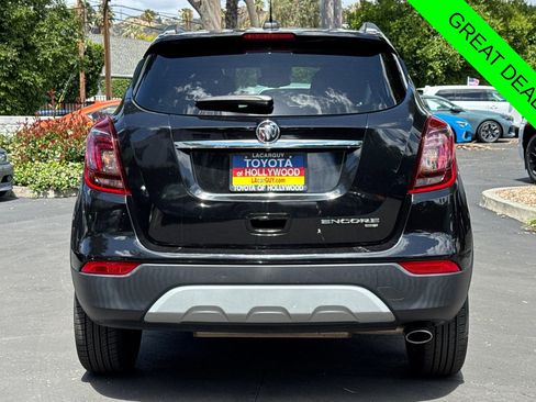 Used 2020 Buick Encore Preferred AWD/4WD image 5