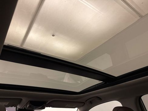 New 2026 Honda Pilot Touring image 12