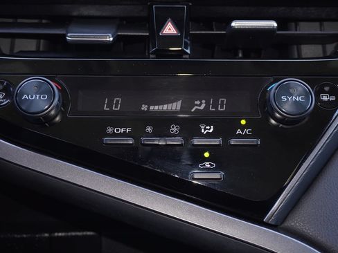 Certified 2024 Toyota Camry SE FWD image 17