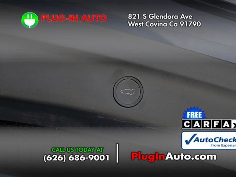 Used 2022 Tesla Model Y Long Range image 13