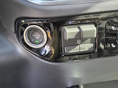 New 2026 Chevrolet Silverado 1500 LT Trail Boss w/ Convenience Package II image 7