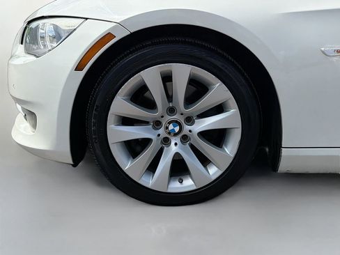 Used 2013 BMW 328i Convertible RWD image 38