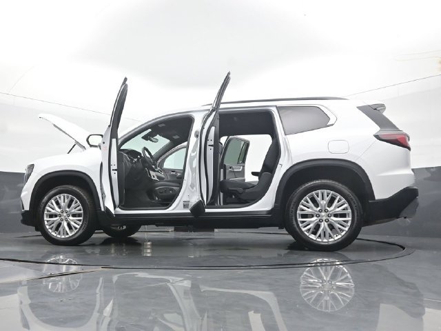 Used 2026 GMC Acadia Elevation w/ Elevation Premium Package FWD image 58