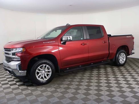 Used 2020 Chevrolet Silverado 1500 LT w/ LT Value Package image 12