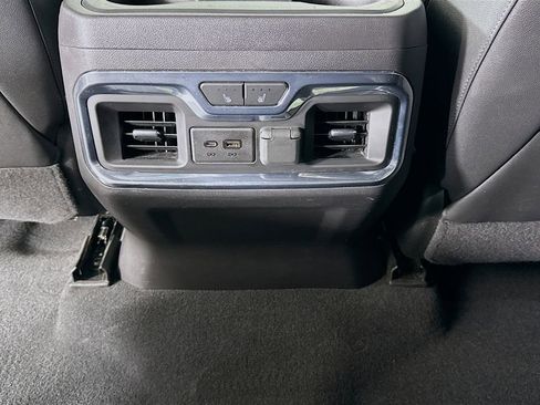 Used 2021 GMC Sierra 1500 SLT w/ SLT Convenience Package image 26