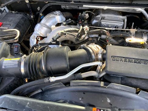 Used 2022 Chevrolet Silverado 2500 LT w/ Convenience Package image 32