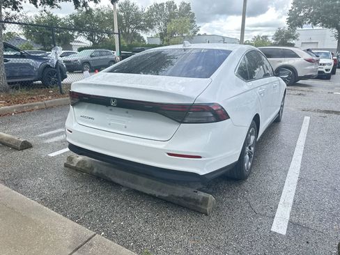 Used 2024 Honda Accord EX image 6