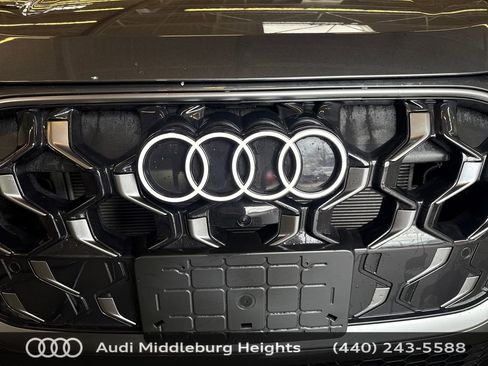 New 2025 Audi Q5 Premium Plus image 42