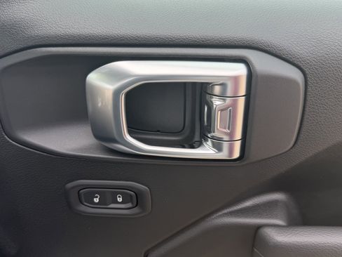 New 2026 Jeep Gladiator Sport AWD/4WD image 27