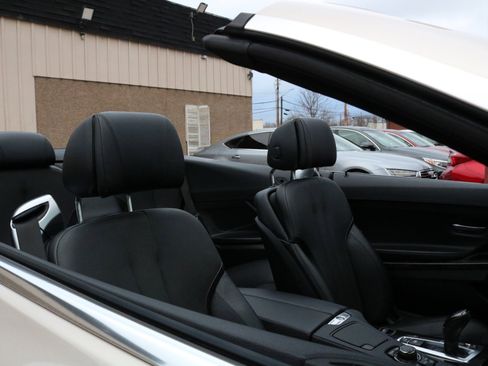 Used 2012 BMW 650i Convertible image 24