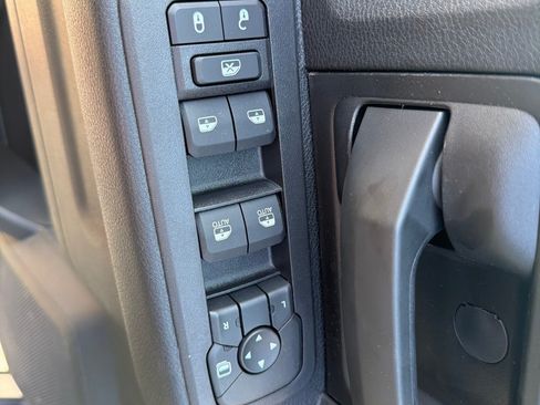 New 2026 RAM 3500 Big Horn AWD/4WD image 16