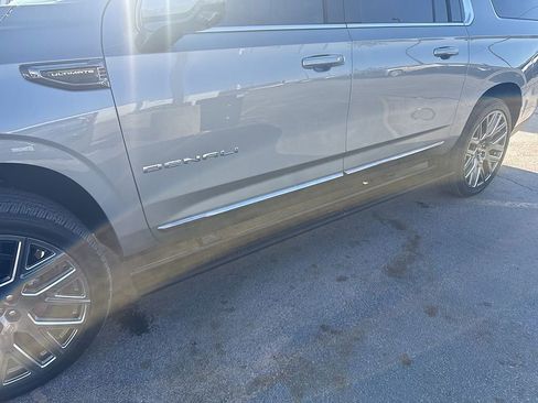 Used 2025 GMC Yukon XL Denali Ultimate image 20