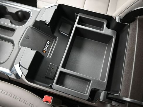 New 2026 GMC Sierra 1500 SLT w/ SLT Premium Plus Package image 19