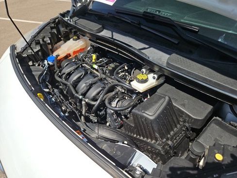 Used 2020 Ford Transit Connect XL FWD image 19