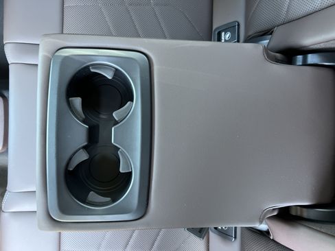 Used 2025 BMW X1 xDrive28i AWD/4WD image 39
